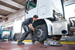 Akkuiskumutterinväännin