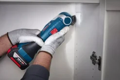 Akkumonitoimityökalu