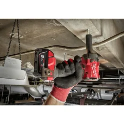 Akkumutterinväännin