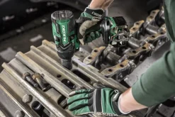 Akkumutterinväännin