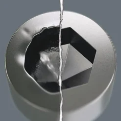 Avainsarja kuusiokoloruuveille