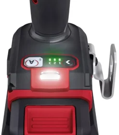 Iskevä mutterinväännin