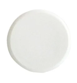 Karmiruuvin peitetulppa