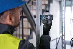 Laseretäisyysmittalaite