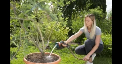 Monitoiminen kastelupistooli