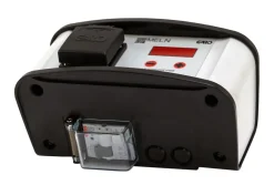 Moottorin lämmityspistorasia