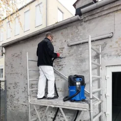 Märkä- ja kuivaimuri