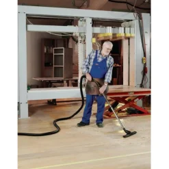 Märkä- ja kuivaimuri