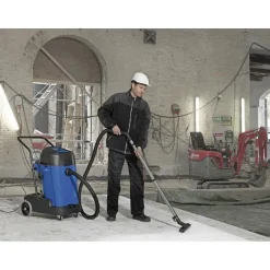 Märkä- ja kuivaimuri