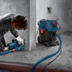 Märkä- ja kuivaimuri