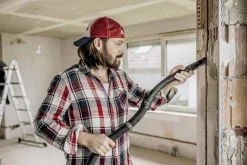 Märkä- ja kuivaimuri