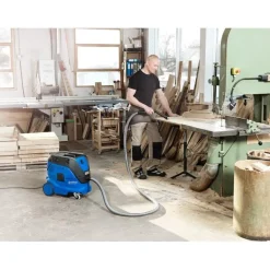 Märkä- ja kuivaimuri