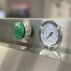 Märkäpuhalluskaappi