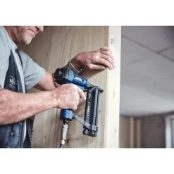 Niitti- ja naulapistooli