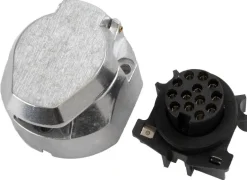 Perävaunun pistokerasia