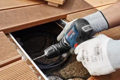 Porakone/ruuvinväännin